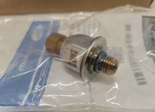 Genuine OEM Ford 6.0L 04-10 Ford Powerstroke Diesel ICP Sensor