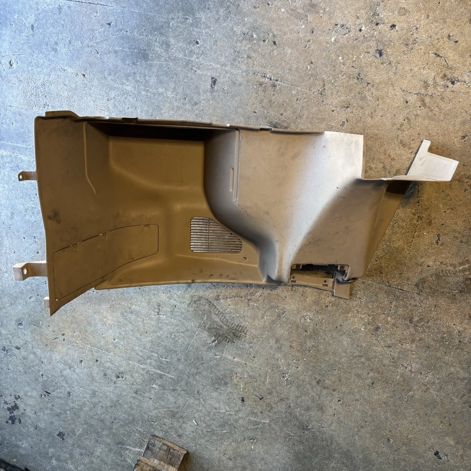 1995-1999 MITSUBISHI ECLIPSE REAR RIGHT INTERIOR TRUNK CARGO BIEGE TRIM OEM - Image 2 of 4