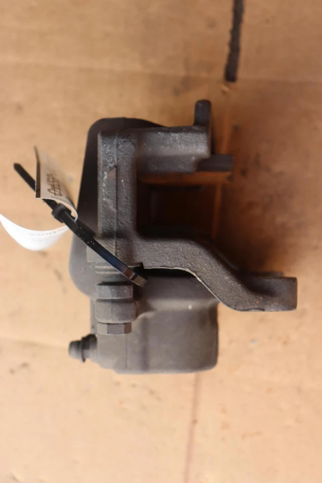 Dodge Charger 2006-2023 pinza de freno trasera derecha 12,6x4" 320x10mm OEM Foto 4 de 4