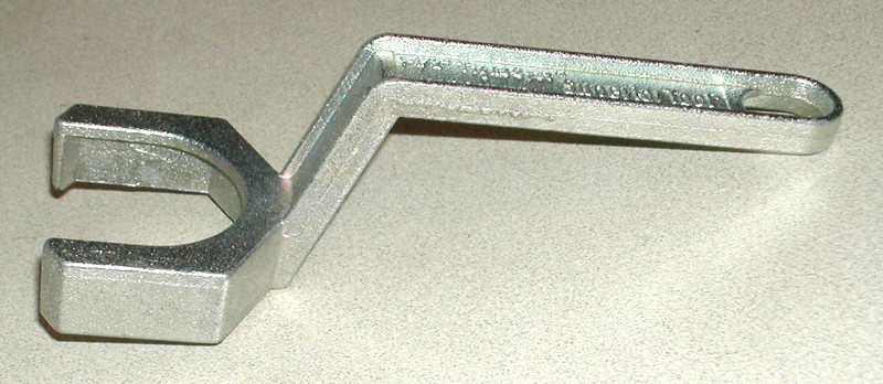 SUPERIOR TOOL "TIGHTSPOT"  1   1/2 INCH WRENCH