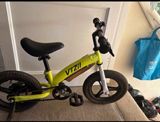VTZII V12 Green/Black Kids Bike 12in Wheels Adjustable Seat BMX Bar
