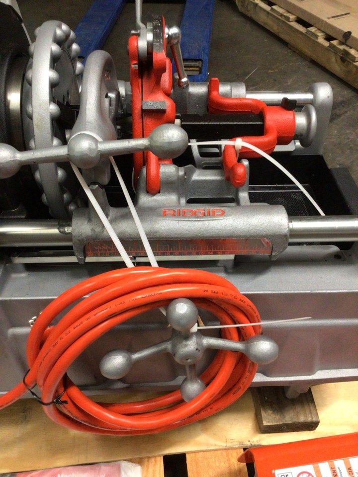 RIDGID 535M Pipe Threading Machine 93287 115V 36 RPM 811A Die Head NEW ...