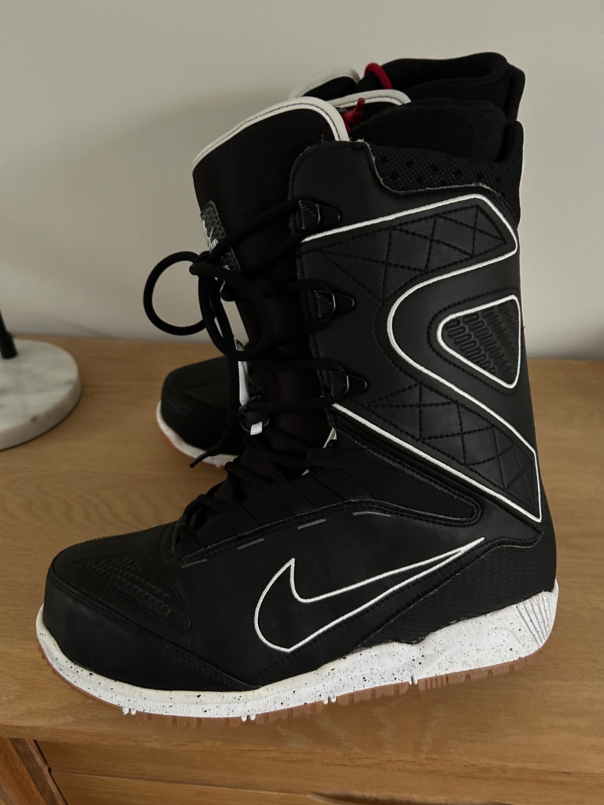Nike Kaiju Snowboard boots black white gum US 10.5