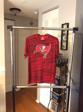 Tampa Bay Buccaneers New Logo Red Black Polyester Shirt Adult Medium TX3 Cool