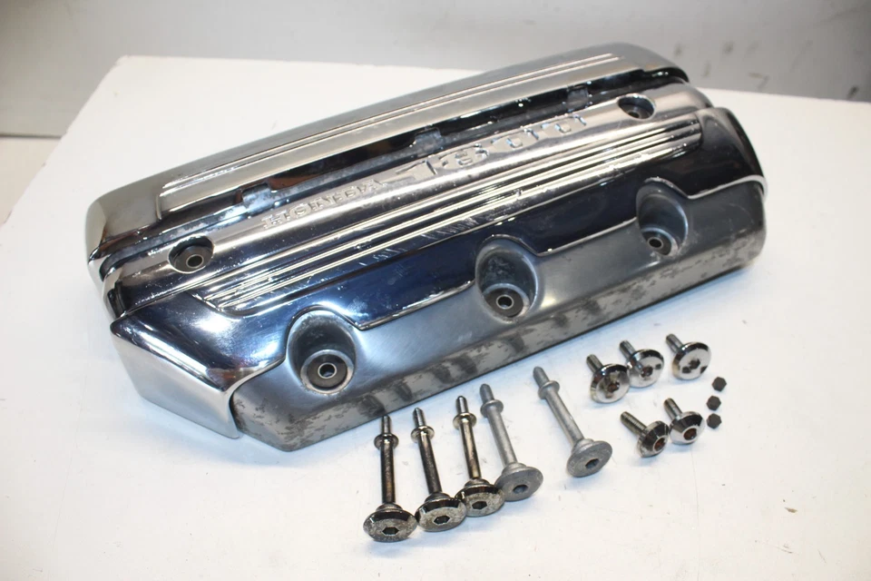Honda GL1800 2001-2005 cubierta de válvula de motor derecho OEM Foto 2 de 4