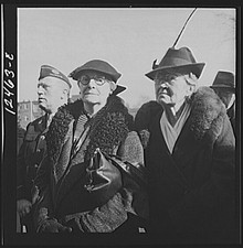 Chicago (north), Illinois. People listening to speakers at a flag dedication