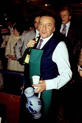 Heinz Schenk following the ZDF show Wetten dass Hagen Germany ves- 1981 Photo