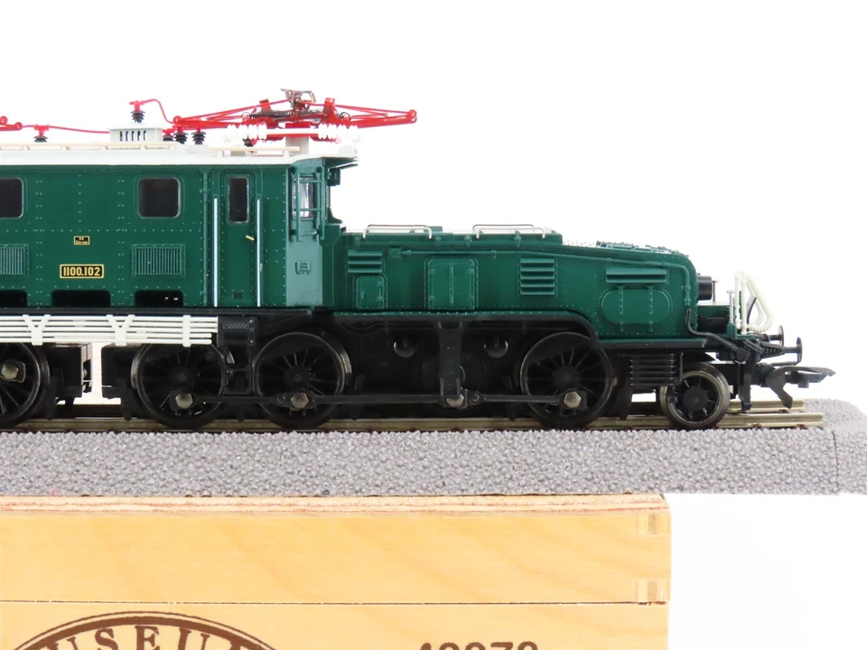 HO Roco Museum Edition 43378 OBB BR 1100 Crocodile Electric #102 - DCC Ready - Image 3 of 4
