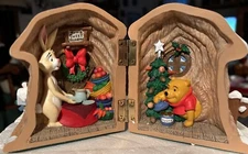 Vintage Disney Christmas At Our House Winnie Pooh Rabbit Piglet Hinged Tree 1995