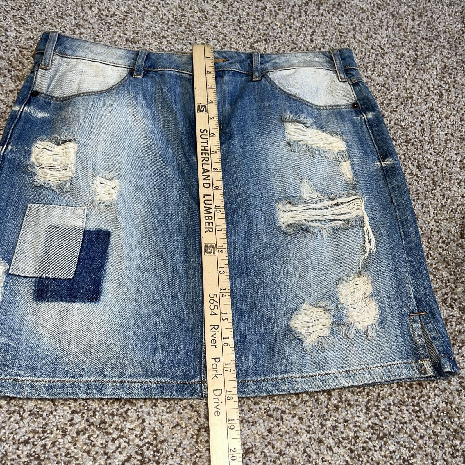 Hidden Jeans Denim Skirt Womens Size L Button Front Distressed Waist 34 - View 9