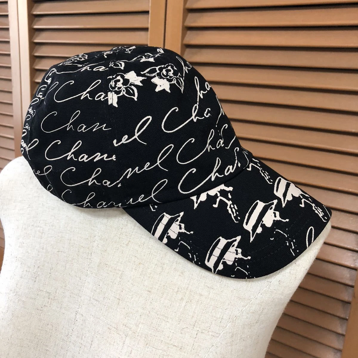 CHANEL Baseball Cap Black & White Coco Mademoiselle Camellia CC Logo Hat  Size S