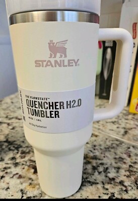 NWT STANLEY CUP QUENCHER H2.0 TUMBLER-CREAM CAMELIA-40 OZ | eBay