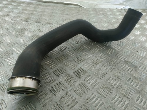 PORSCHE Ladeluftkühler Schlauch Cayenne 92A 7P0145738B