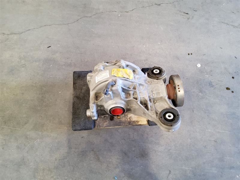 2017-2019 Jaguar XE 3.0L Rear Differential PN: GX73-4A213-JA