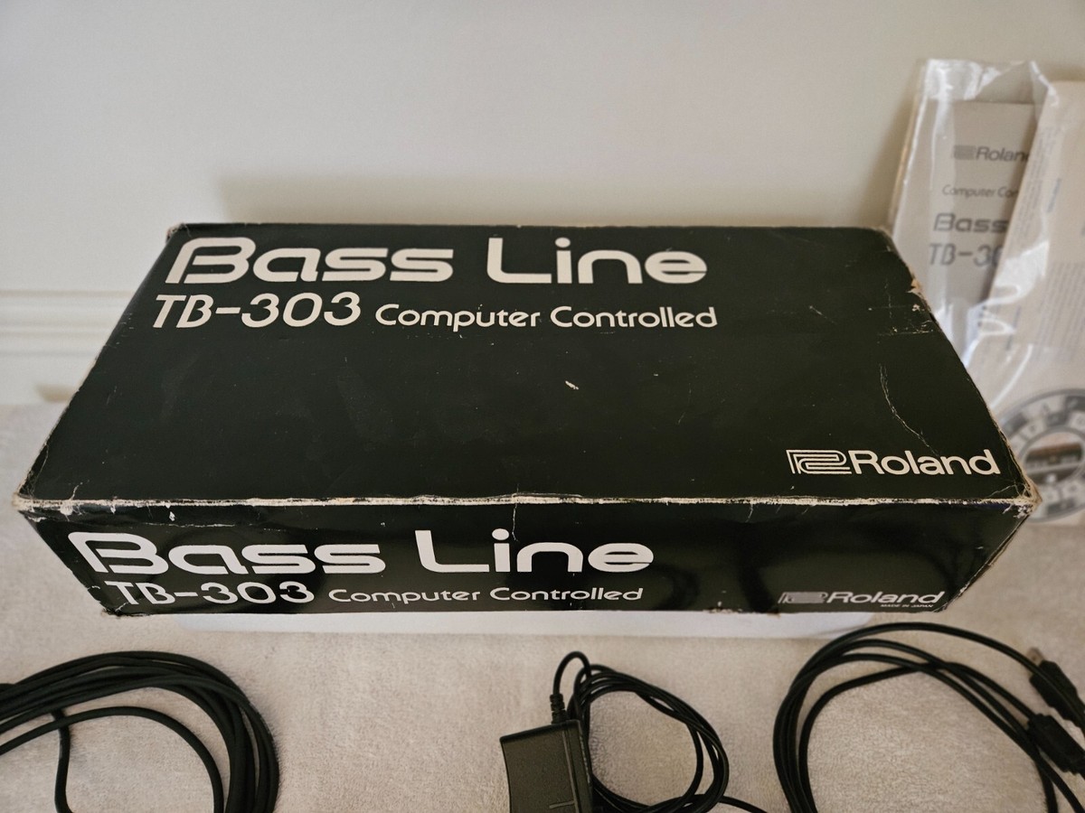 Roland TB-303 Bass Line w/ Kenton D-Sync (Original Packaging Roland TB-303 Bass Line w/ Kenton D-Sync (Original Packaging