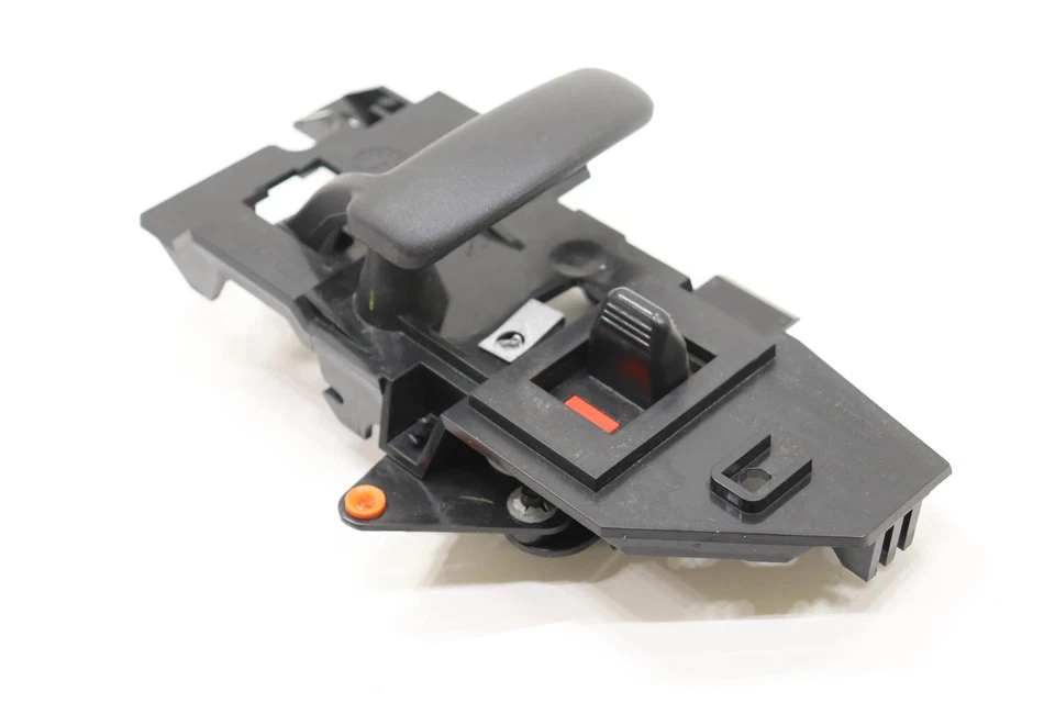 2001 - 2022 GMC SAVANA 3500 PORTA FRONTAL ESQUERDA MAÇANETA INTERNA FABRICANTE DE EQUIPAMENTO ORIGINAL 23136342 - Imagem 2 de 4