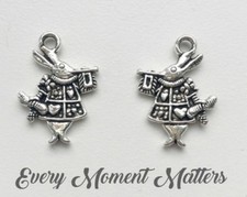10 x Tibetan Silver RABBIT WHITE RABBIT ALICE IN WONDERLAND EASTER 20x18mm Charm