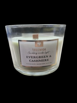 7,99 Euro Pro Stück Treewick Duftkerze Evergreen & Cashmere  8 x 6 x 6,5 cm