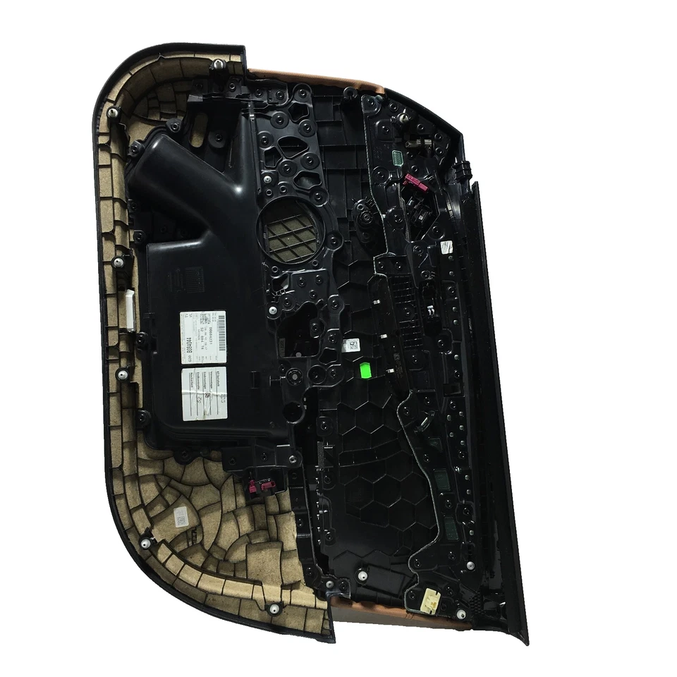 BMW OEM 540i FRONTAL LADO DEL CONDUCTOR INTERIOR PANEL CUBIERTA MOLDURA 2017-2020 Foto 2 de 4