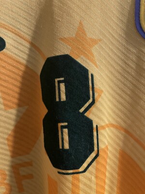 ヴィラジョンガUMBRO ブラジル代表 DUNGA 8番 Mサイズ s-l400.jpg