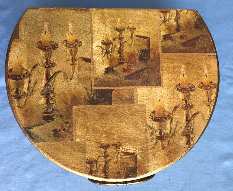 Estuche redondo decorativo vintage forrado de fieltro Foto 3 de 4