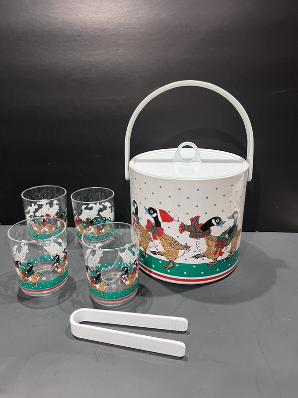 Incredible Vintage NIP 80’ s Goose Geese Acrylic Ice Bucket & 4 Glasses w/ Boxes