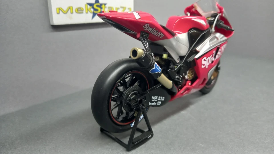 1/12 Newray Yamaha YZR M1 2004 Carlos Checa Spains Personalizzato NO Minichamps - Immagine 3 di 4