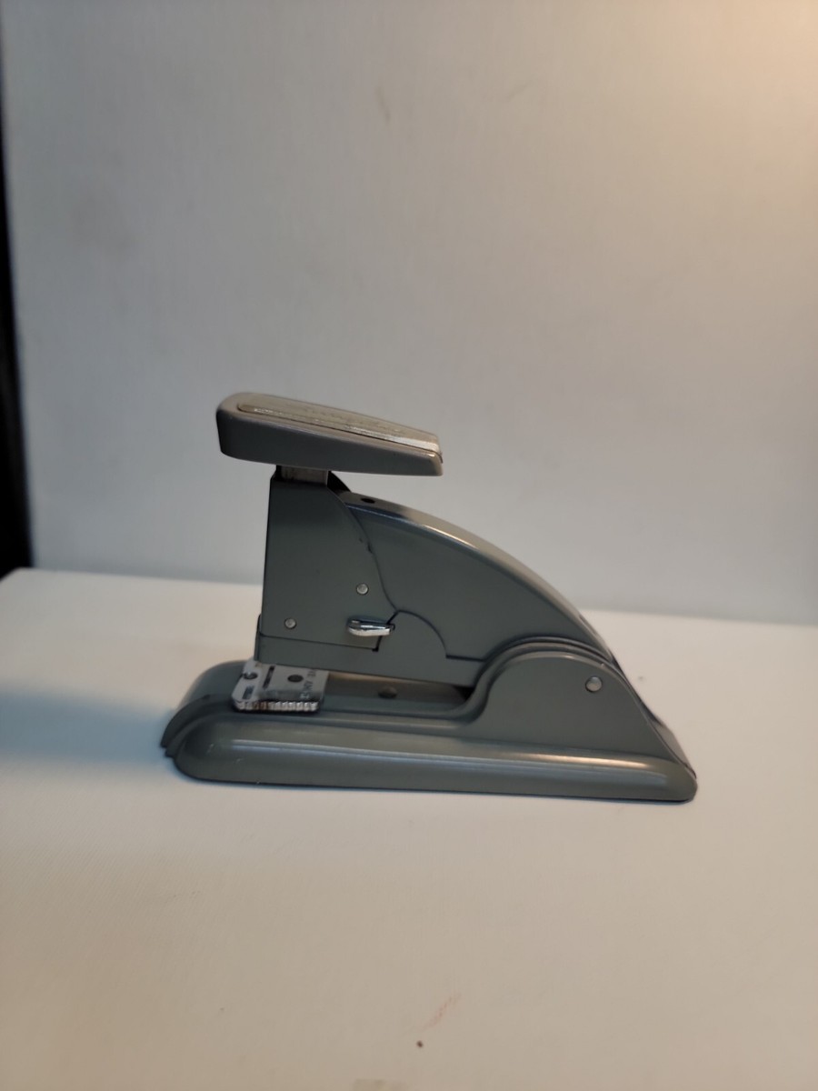 Vintage SWINGLINE No. 3 Speed Stapler Gray. Made in USA 6