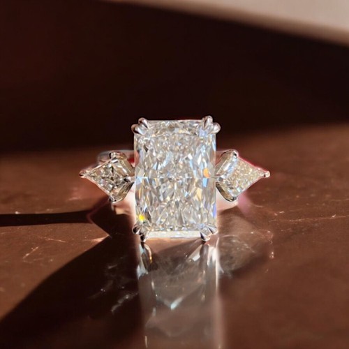 4.50 CT Radiant Cut 18K White Gold IGI Certified Lab Grown Diamond Wedding Ring