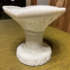 Vintage McKee Milk Glass Concord Pattern Punch Bowl Pedestal Base 5.5” Stand USA