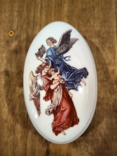Reutter Porzellan Germany 5" Oval Trinket Dish W/ Lid Carolling Angels Cherubs