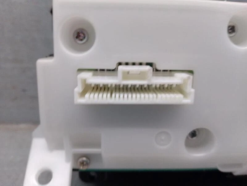 283951BY3D commande autoradio pour INFINITI EX 30D 2007 5583665 - Photo 3/4