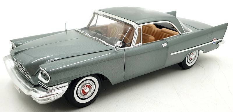 Autoworld 1/18 Scale Diecast AMM1005/06 - 1957 Chrysler 300C
