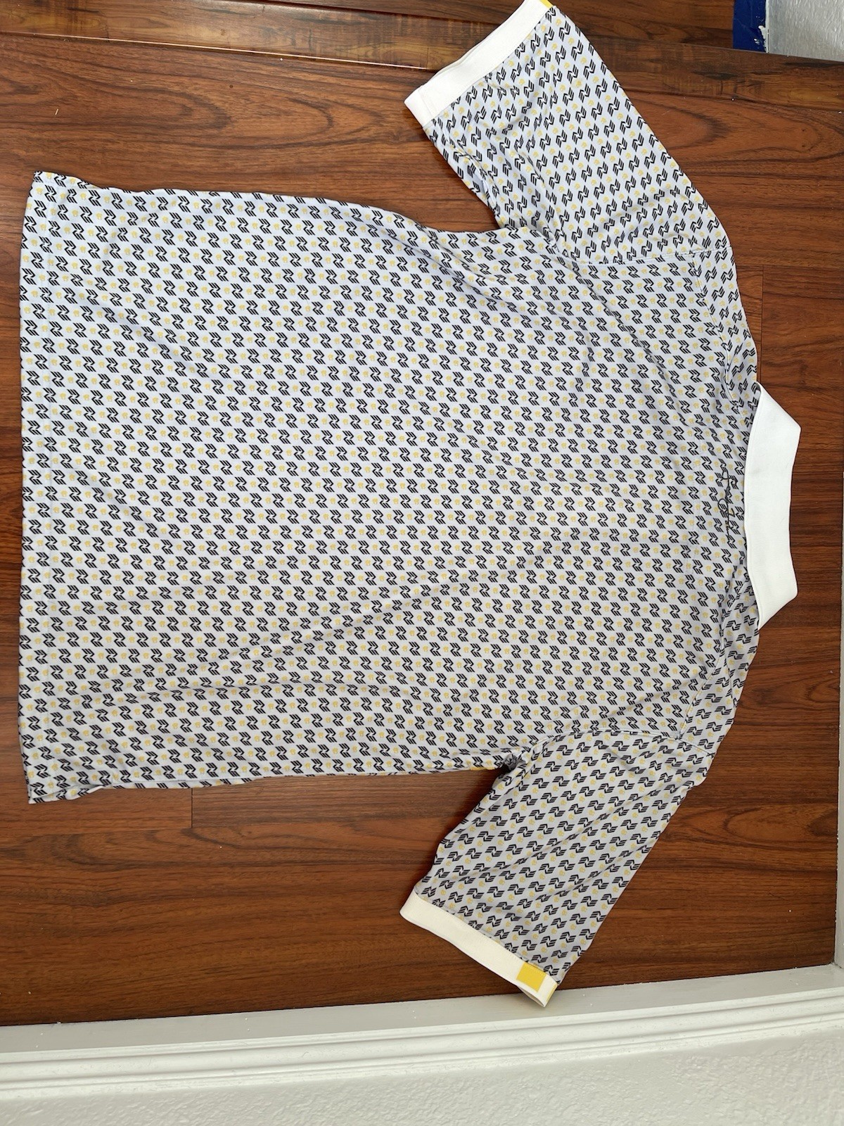 Picture 6 of 6