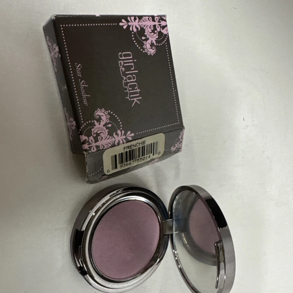 Sombra de ojos Girlactik Beauty Star Shadows FRENCHIE .088 oz / 2,5 g rosa Foto 2 de 4