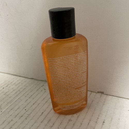 Peter Thomas Roth Anti-Aging Cleansing Gel Face Wash with Anti-Wrinkle - Picture 2 of 2