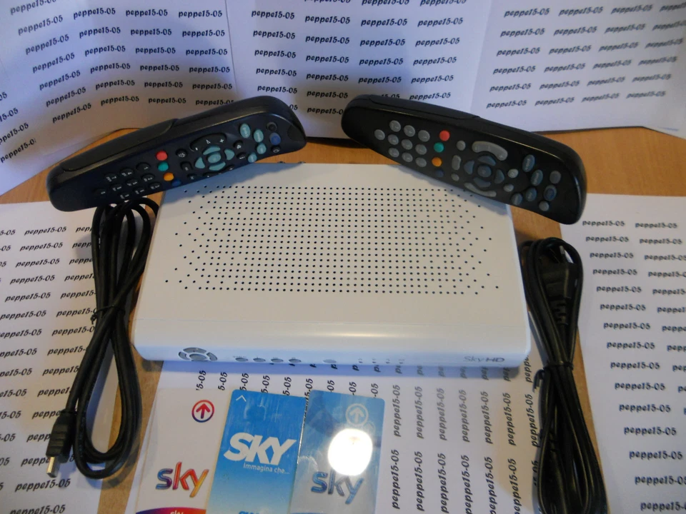 Decoder Sky HD bianco adatto per tessera Sky Q e Mysky mod. ds830ns / ds831ns - Immagine 3 di 4