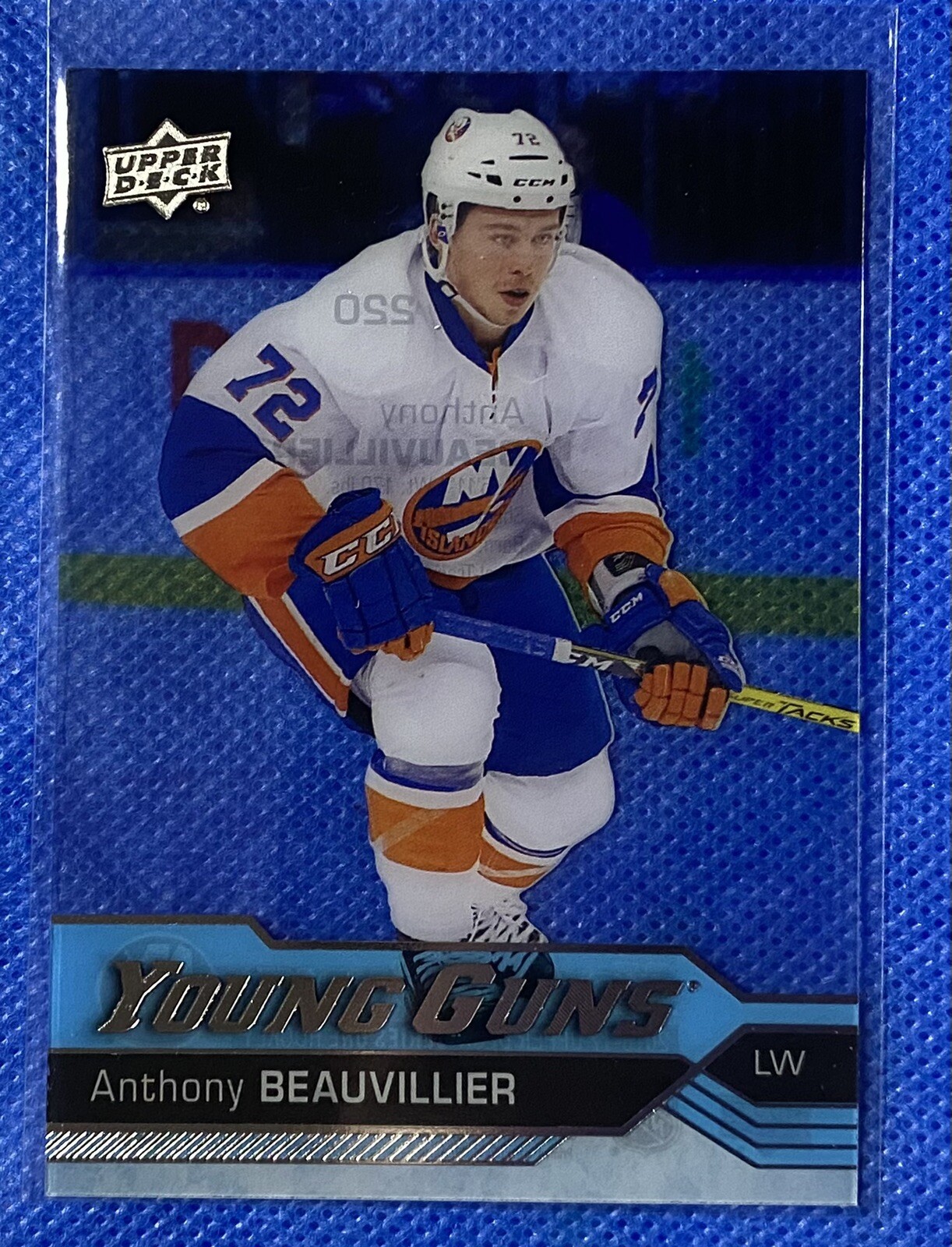 2016-17 UPPER DECK 220 YOUNG GUNS CLEAR CUT ROOKIE ANTHONY BEAUVILLIER UD YG RC
