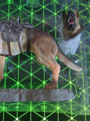 Fallout 4 Dogmeat Statue - Chronicle Collectibles Thinkgeek - FREE