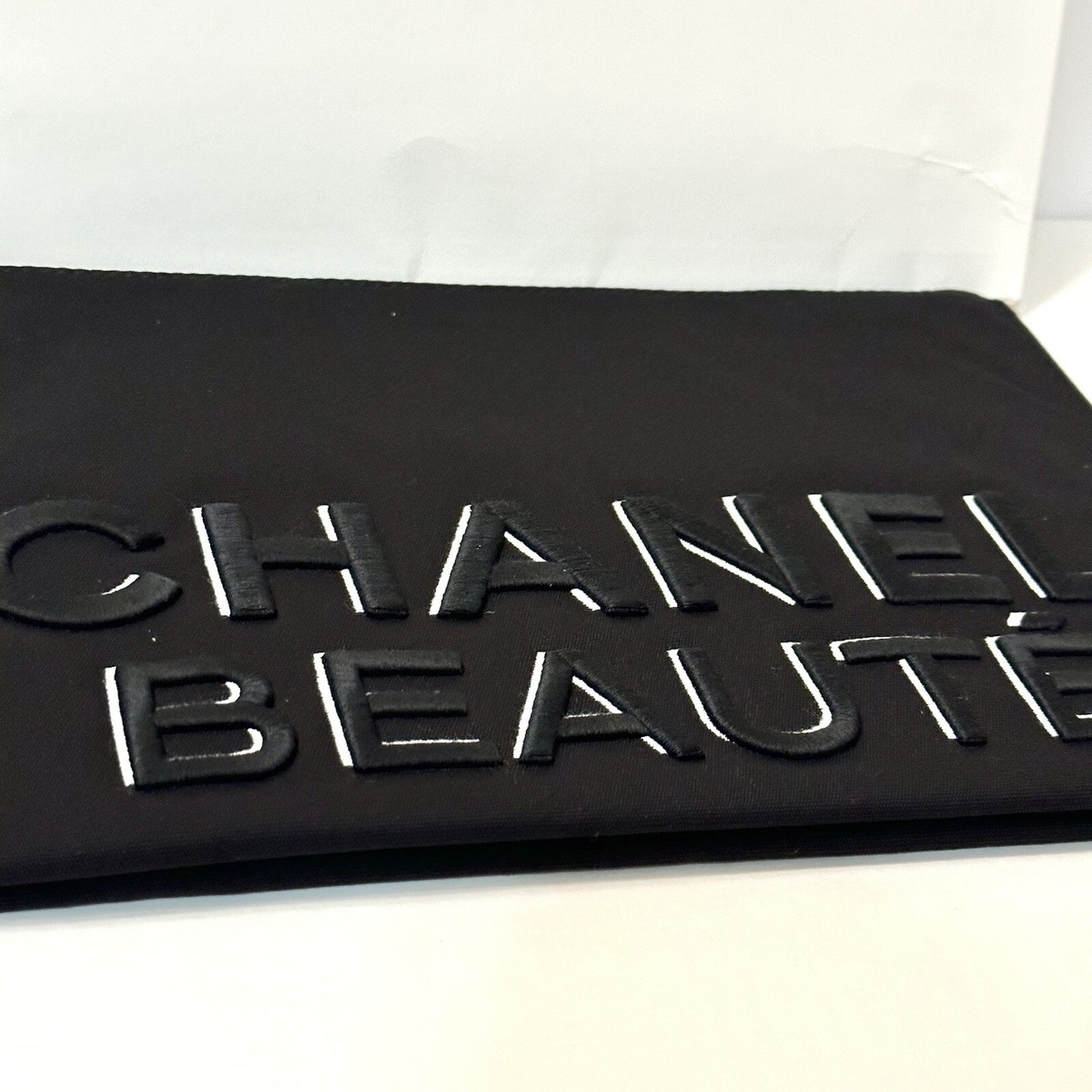 CHANEL BEAUTE MAKEUP LARGE BAG CASE ZIP UP BLACK WITH EMBROIDERED