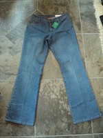 Women's Lands' End Straight Leg Jeans 10/32 Women's Lands' End Straight Leg Jeans 10/32