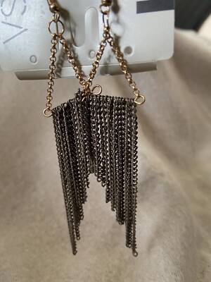 Collier en or blanc avec grenat