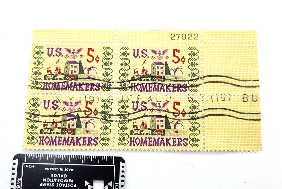 US 5 Cent Homemakers 1964, Scott #1253, Block Of 4 Stamps, MNH. - Image 3 of 3