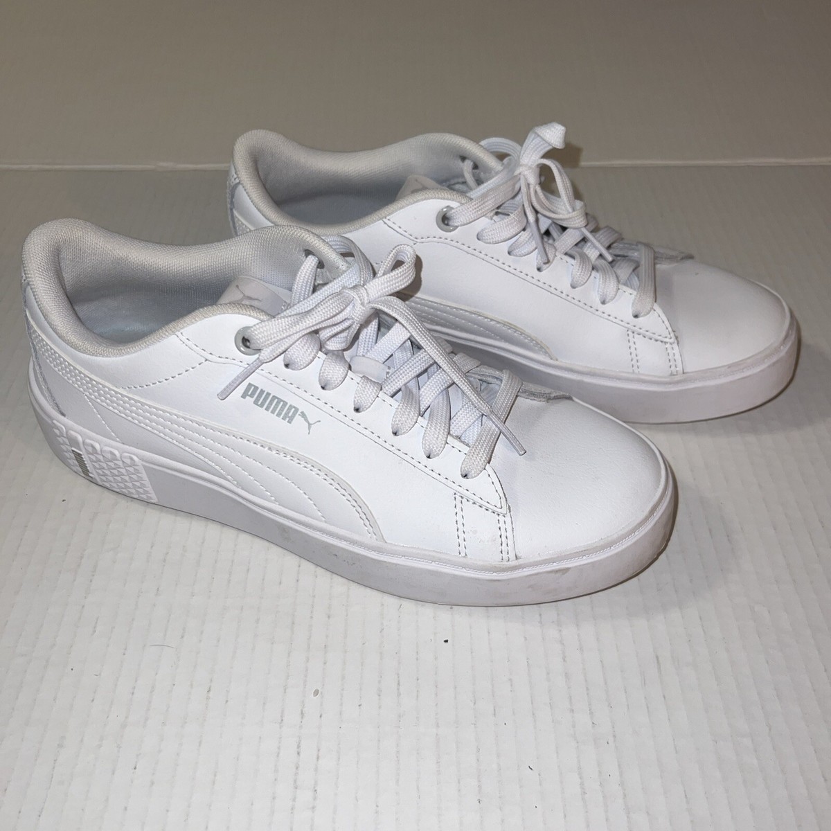 SOU Puma Smash V2 Platform White Casual Shoes Women's (373035-01