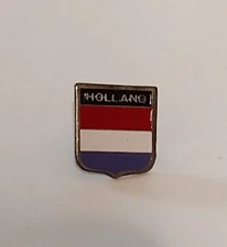 HOLLAND Small Tourist Souvenir Tack Pin