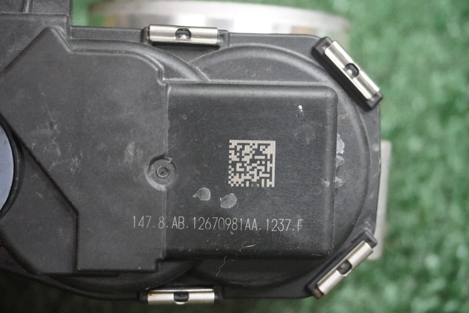 Buick Enclave 2018 2019 motor 3,6 L carrocería del acelerador fabricante de equipos originales 62 k millas 12670981AA Foto 4 de 4