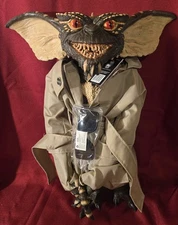Trick or Treat Studios 28 Inch Gremlins Flasher Gremlin Hand Puppet Prop New