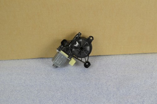 Original VW Touran 5TA Fensterhebermotor hinten links 5Q0959801A a44769