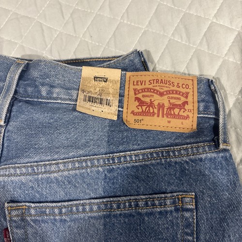 Levi's 501 Jeans Mens 32x30 Blue Denim Two Tone Face Split Straight Fly NEW