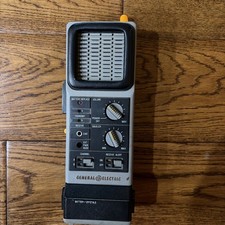 Vintage 1976 General Electric 3-5970A Handheld CB Radio Walkie Talkie